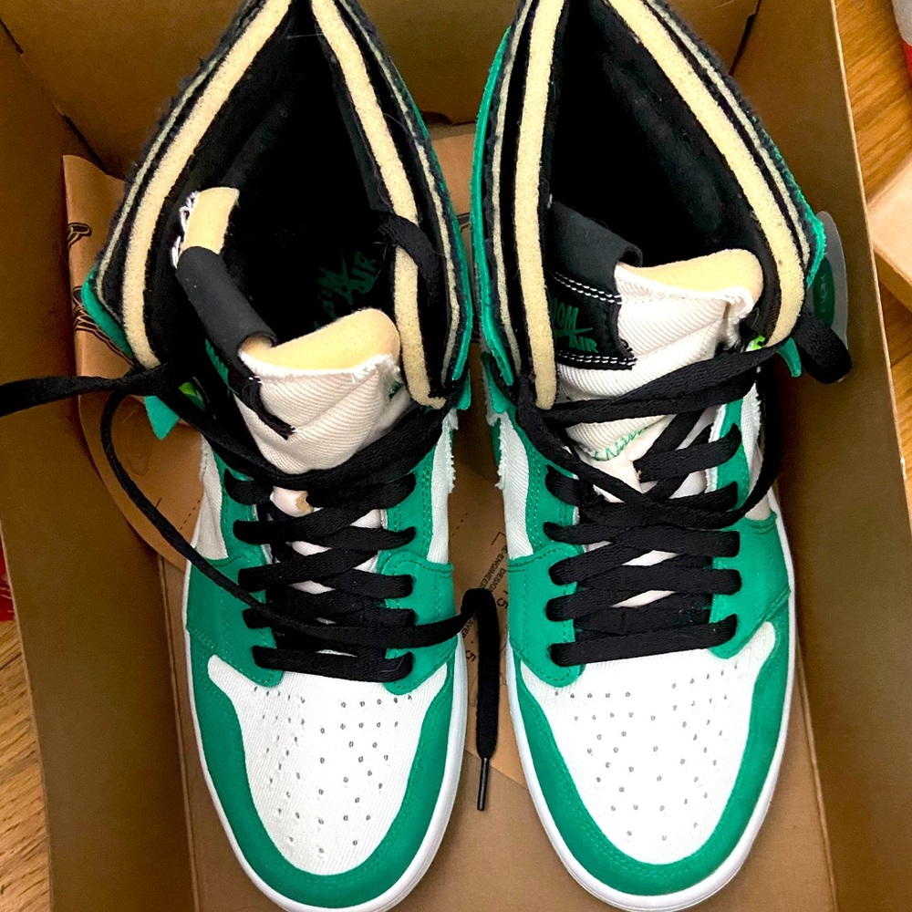 Jordan 1